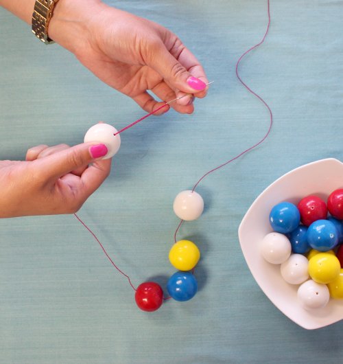 DIY Gumball Garland