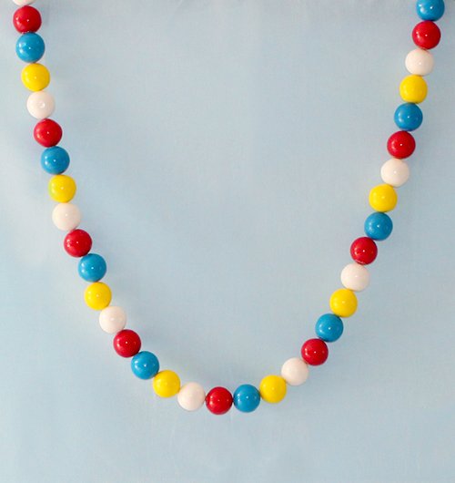 DIY Gumball Garland