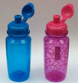 H&M Recalls Children's Water Bottle 