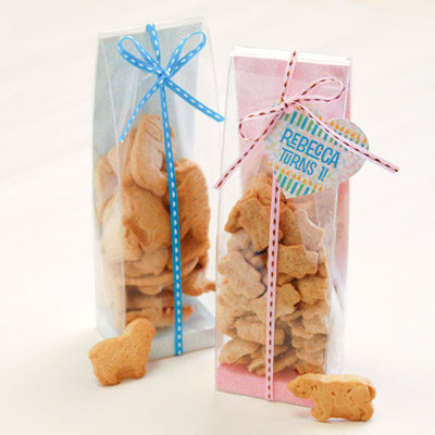 animal cracker baby shower favors