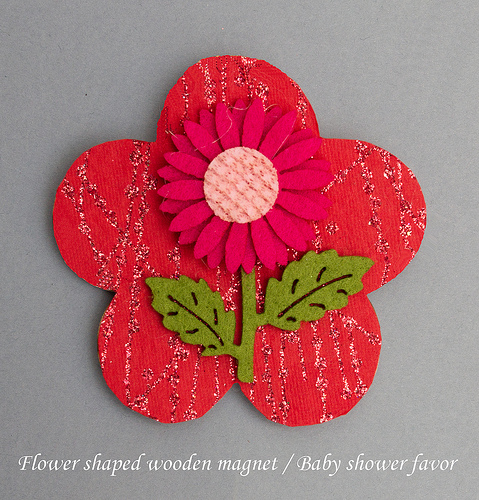 Flower shaped wooden magnet with felt decoration baby shower favor