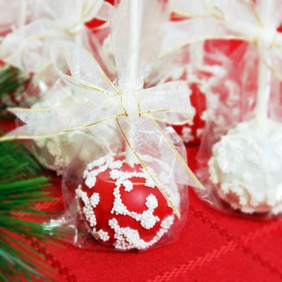 Mini Holiday Brownie Favor Pops