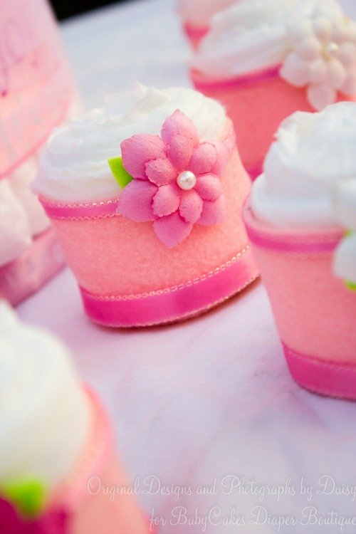 Unique Diaper Cupcakes